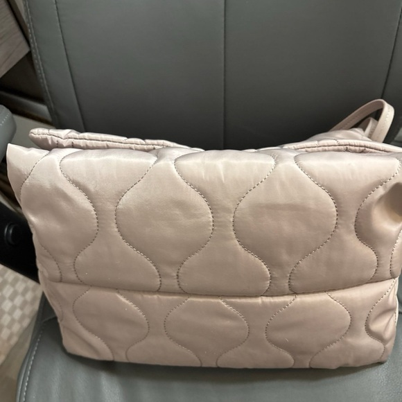 Steve Madden Quilted Tote Shoulder Bag with Chain Accent - Picture 5 of 7